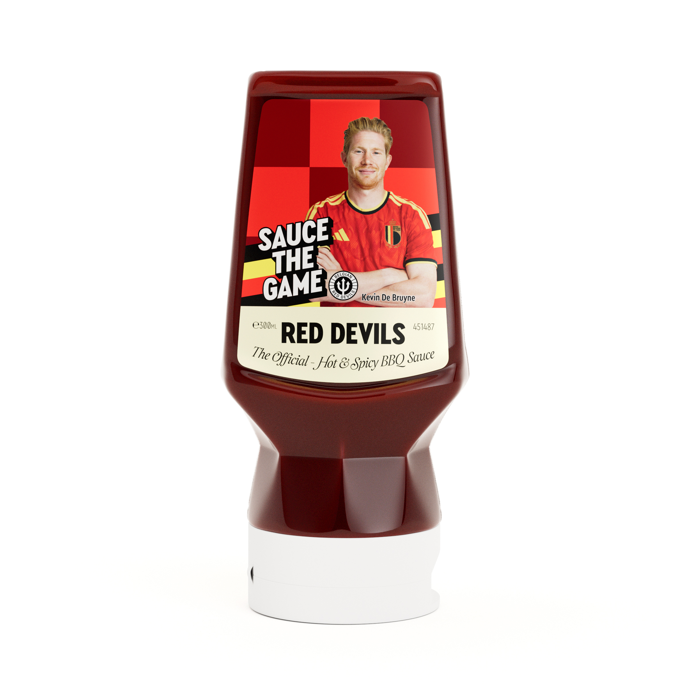 Red Devils-saus 300 ml van het Belgische sausmerk Brussels Ketjep BK. Een pittige barbecuesaus om de Rode Duivels in Amerika te steunen. Verpakking met Kevin de Bruyne