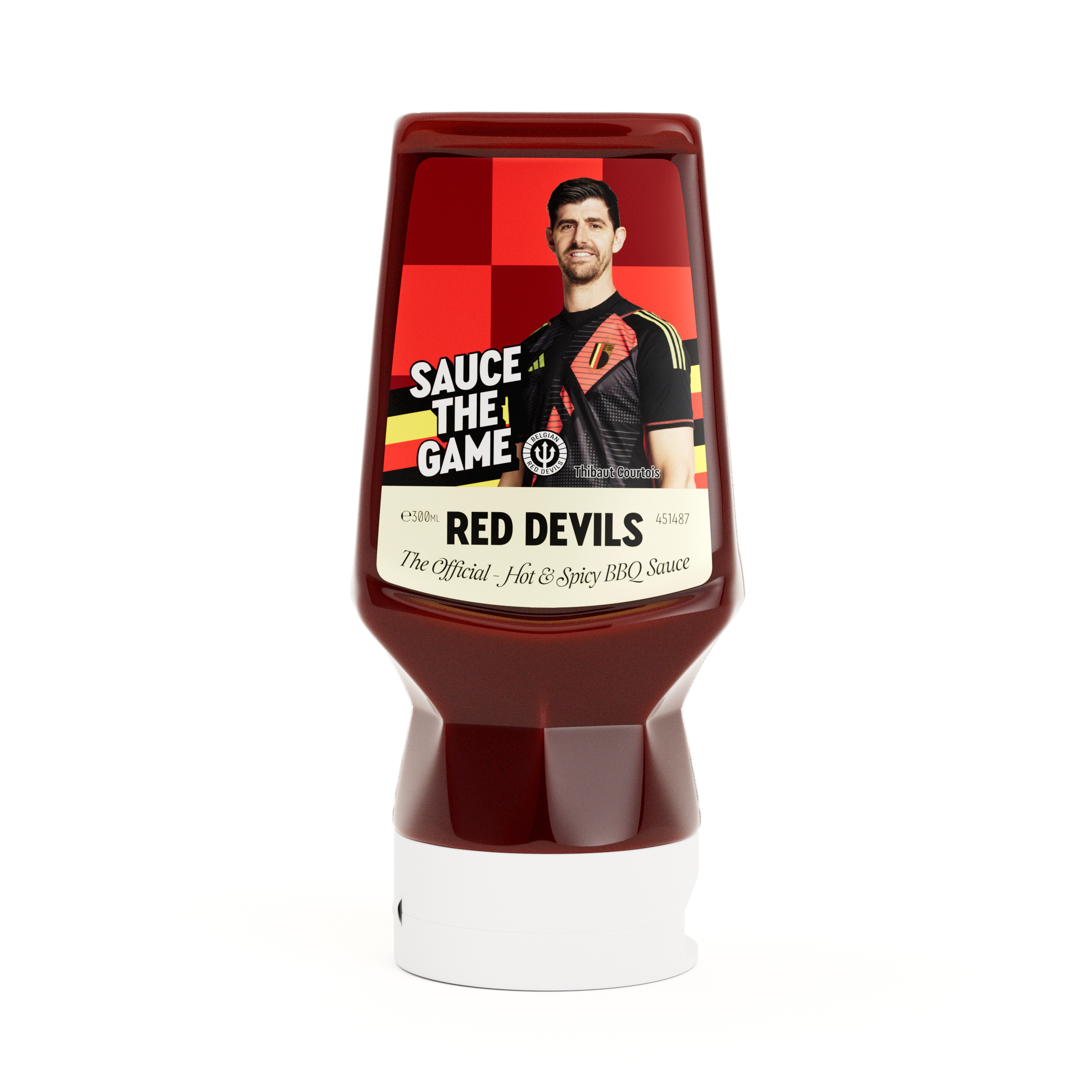 Red Devils-saus 300 ml van het Belgische sausmerk Brussels Ketjep BK. Een pittige barbecuesaus om de Rode Duivels in Amerika te steunen. Verpakking met Thibaut Courtois